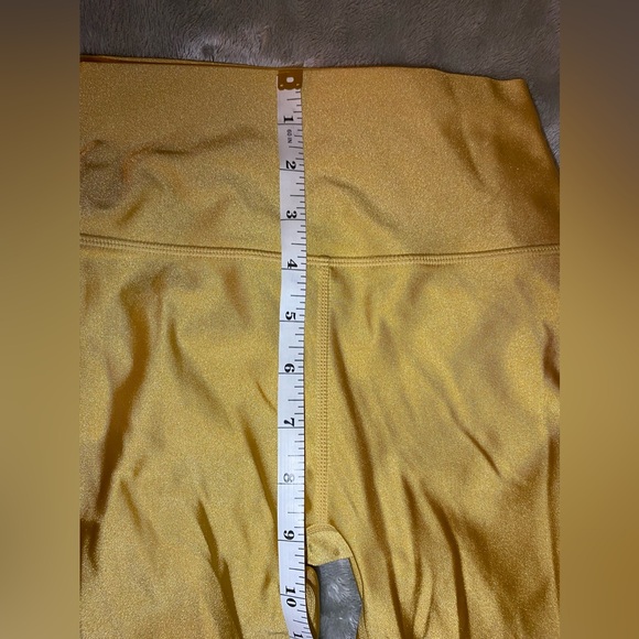 WeWoreWhat woman Spandex Leggings
Gold size XS - Picture 6 of 11